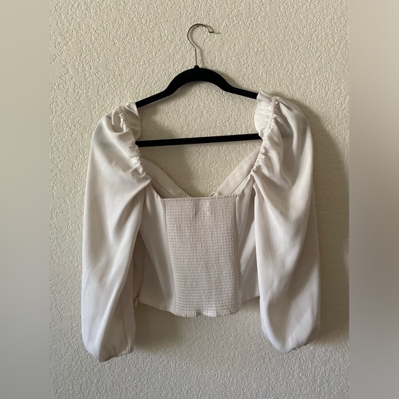 Aritzia Wilfred Satin Cottagecore Blouse - Picture 5 of 6